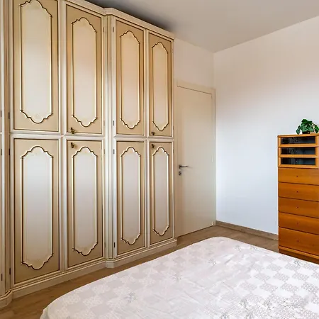 Apartment Syria By Interhome